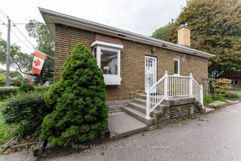 Photo 6 at 58 Franklin Avenue, Westgate, Toronto