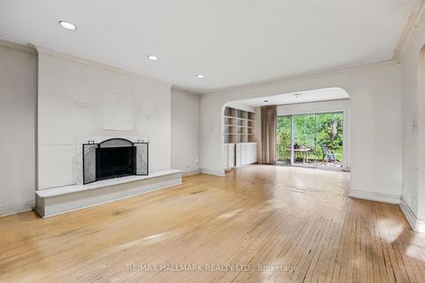 Photo 5 at 171 Old Yonge Street, Windfields, Toronto