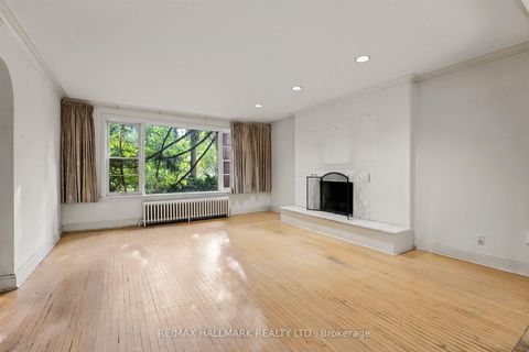 Photo 8 at 171 Old Yonge Street, Windfields, Toronto