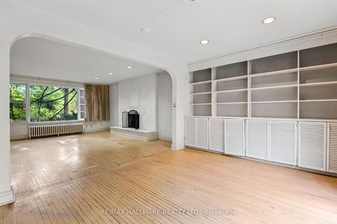 Photo 12 at 171 Old Yonge Street, Windfields, Toronto