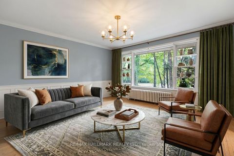 Photo 14 at 171 Old Yonge Street, Windfields, Toronto