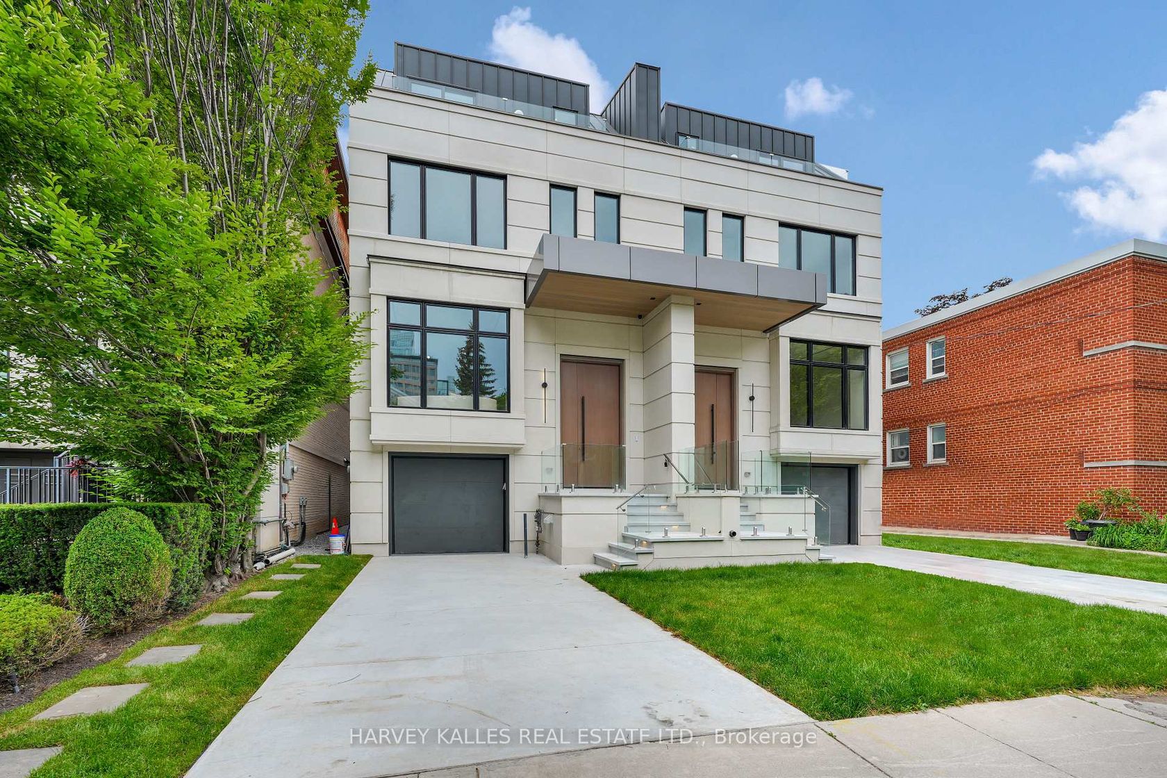 108 Heath Street W, St. Clair, Toronto photo number 2