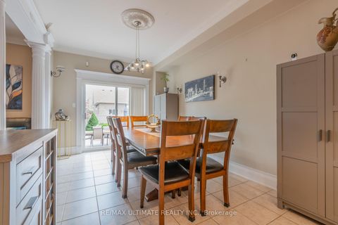 Photo 13 at 15 Ozoner Crescent, Vellore Village, Vaughan