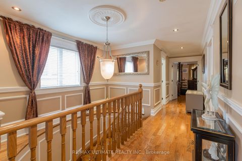 Photo 19 at 15 Ozoner Crescent, Vellore Village, Vaughan