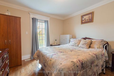 Photo 20 at 15 Ozoner Crescent, Vellore Village, Vaughan