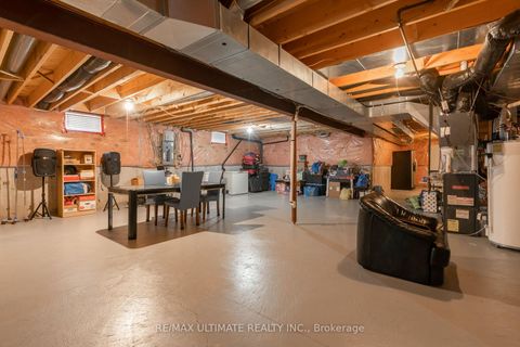 Photo 39 at 15 Ozoner Crescent, Vellore Village, Vaughan