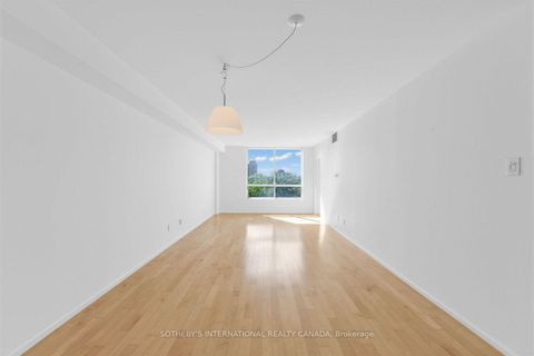 Photo 4 at 708 - 95 Prince Arthur Avenue, Annex, Toronto