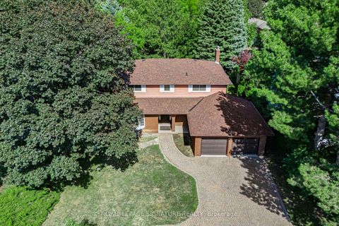 Photo 1 at 3161 Bayview Avenue, Bayview Village, Toronto
