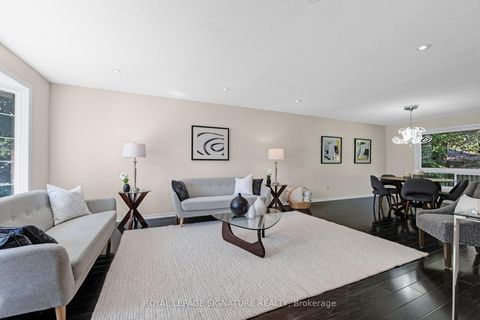 Photo 4 at 3161 Bayview Avenue, Bayview Village, Toronto