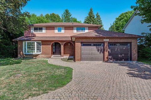 Photo 25 at 3161 Bayview Avenue, Bayview Village, Toronto