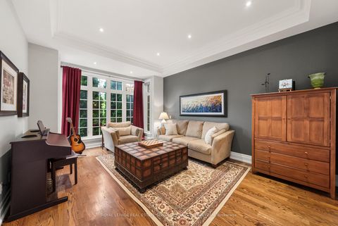 Photo 3 at 9 Bethesda Court, Don Mills, Toronto