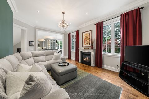 Photo 16 at 9 Bethesda Court, Don Mills, Toronto