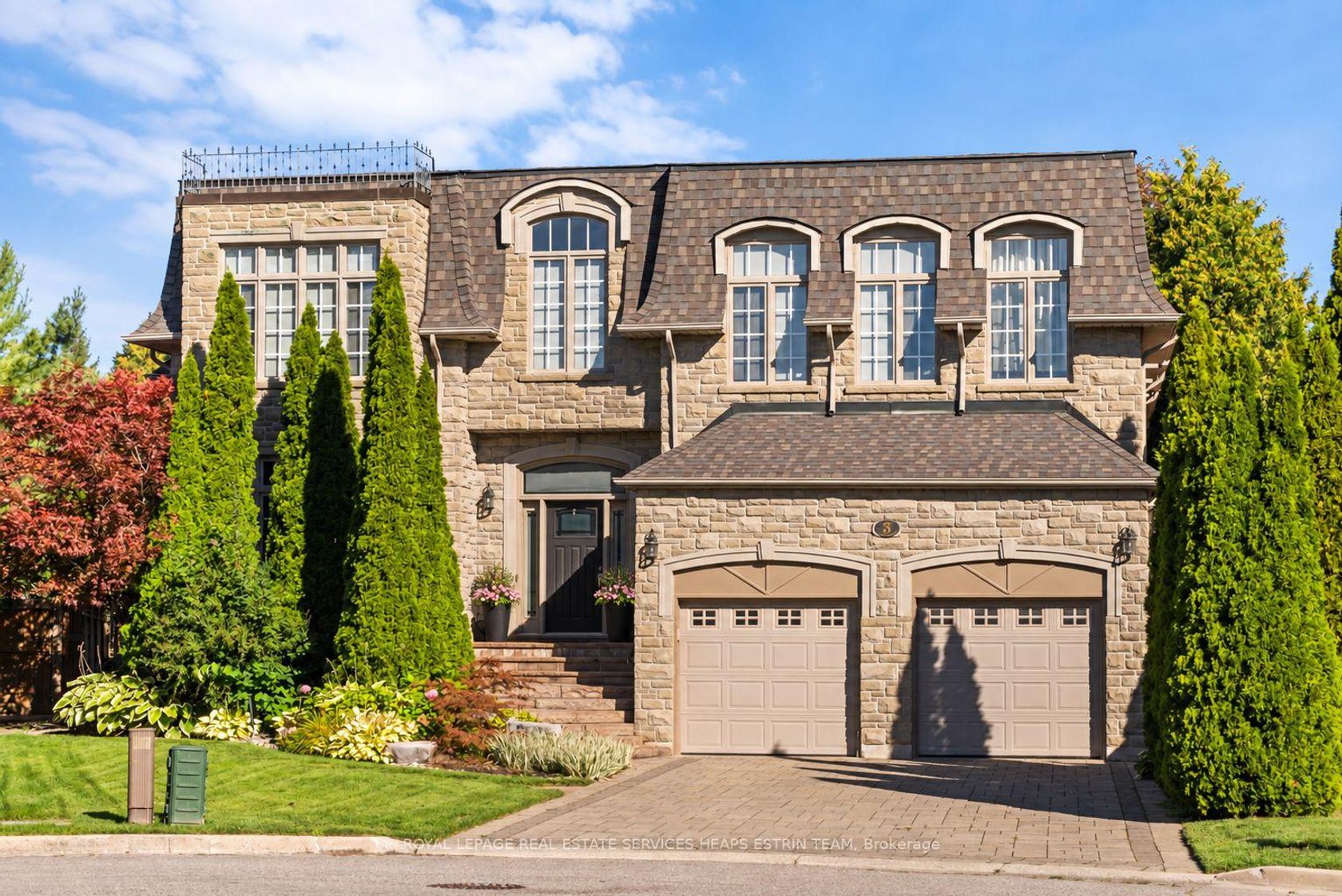 9 Bethesda Court, Don Mills, Toronto photo number 2
