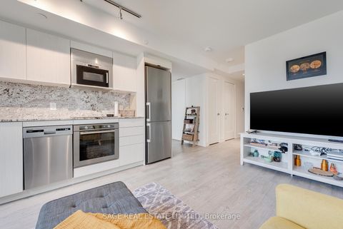 Photo 3 at 834 - 5 Mabelle Avenue, City Centre West, Toronto