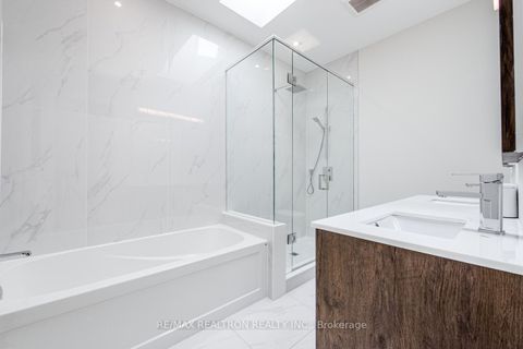 Photo 16 at 6B Trowell Avenue, Eglinton West, Toronto