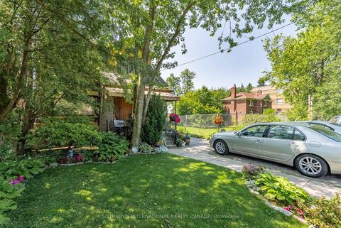 Photo 13 at 2685 Lake Shore Boulevard W, Mimico, Toronto