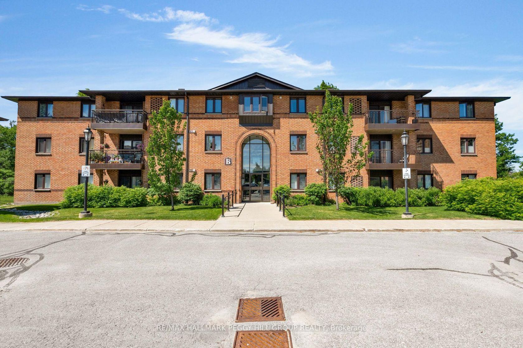 211 - 10B Coulter Street, Sunnidale, Barrie photo number 2