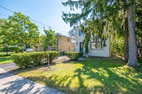 Photo 1 at 547 Melrose Avenue, Nortown, Toronto