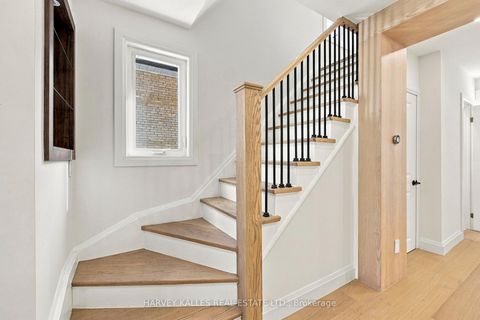 Photo 4 at 547 Melrose Avenue, Nortown, Toronto