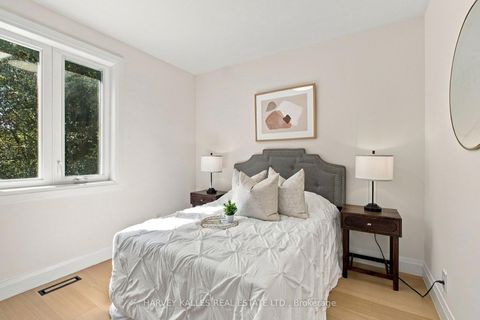 Photo 21 at 547 Melrose Avenue, Nortown, Toronto