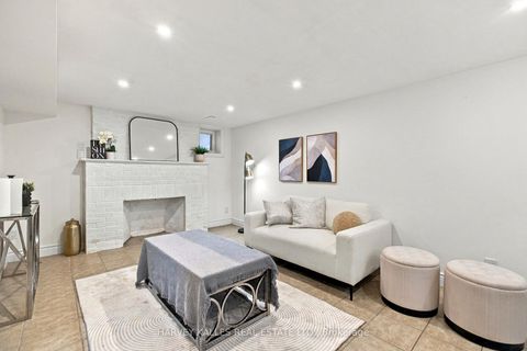 Photo 27 at 547 Melrose Avenue, Nortown, Toronto