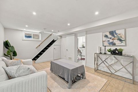 Photo 28 at 547 Melrose Avenue, Nortown, Toronto