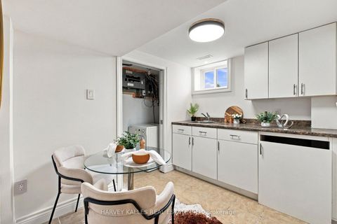 Photo 30 at 547 Melrose Avenue, Nortown, Toronto