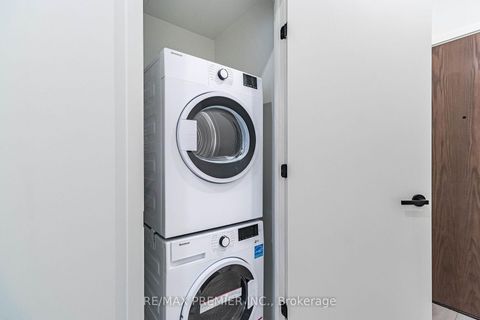 Photo 12 at 3904 - 55 Charles Street E, Yonge Corridor, Toronto