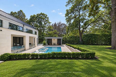 Photo 2 at 90 Arjay Crescent, York Mills, Toronto