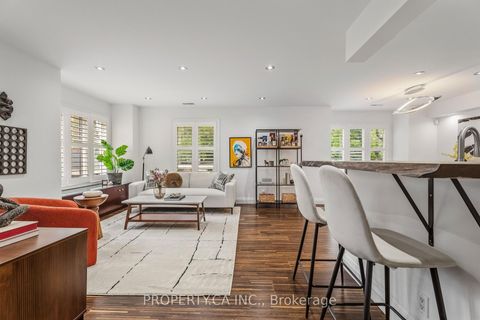 Photo 0 at Th2 - 208 Niagara Street, Niagara, Toronto