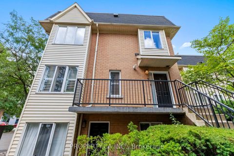 Photo 1 at Th2 - 208 Niagara Street, Niagara, Toronto