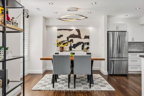 Photo 10 at Th2 - 208 Niagara Street, Niagara, Toronto