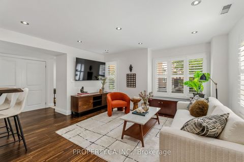 Photo 19 at Th2 - 208 Niagara Street, Niagara, Toronto