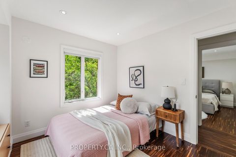 Photo 28 at Th2 - 208 Niagara Street, Niagara, Toronto