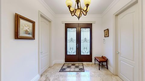 Photo 4 at 90 Offord Crescent, Bayview Southeast, Aurora