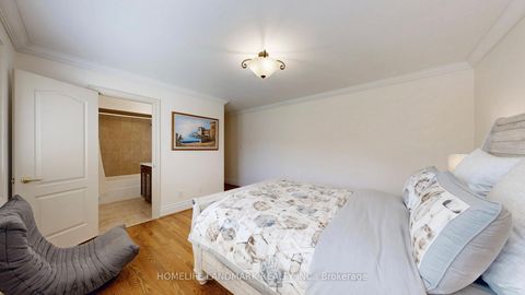 Photo 29 at 90 Offord Crescent, Bayview Southeast, Aurora