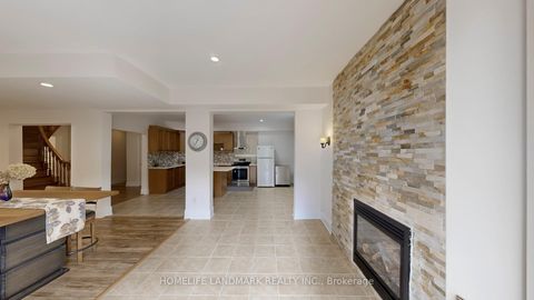 Photo 37 at 90 Offord Crescent, Bayview Southeast, Aurora