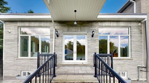 Photo 45 at 90 Offord Crescent, Bayview Southeast, Aurora