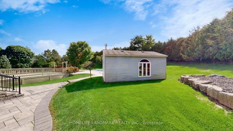 Photo 46 at 90 Offord Crescent, Bayview Southeast, Aurora
