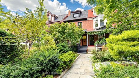 Photo 1 at 104 Wells Street, Annex, Toronto