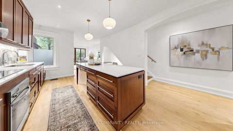 Photo 10 at 104 Wells Street, Annex, Toronto