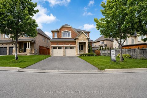 Photo 2 at 22 Mccombe Lane, Patterson, Vaughan