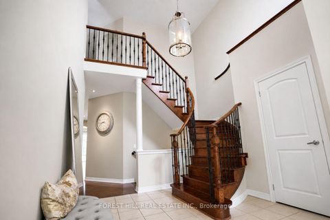 Photo 4 at 22 Mccombe Lane, Patterson, Vaughan