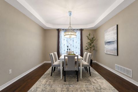Photo 11 at 22 Mccombe Lane, Patterson, Vaughan