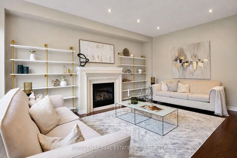 Photo 14 at 22 Mccombe Lane, Patterson, Vaughan