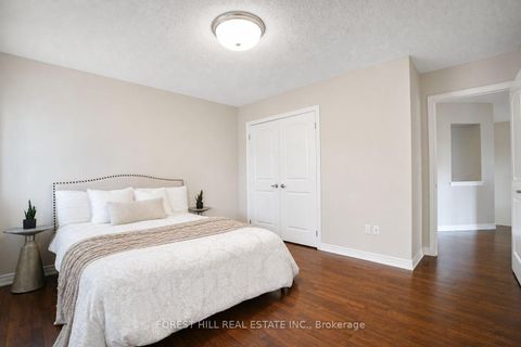 Photo 32 at 22 Mccombe Lane, Patterson, Vaughan