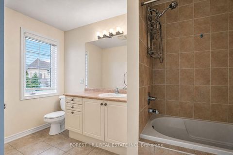 Photo 33 at 22 Mccombe Lane, Patterson, Vaughan