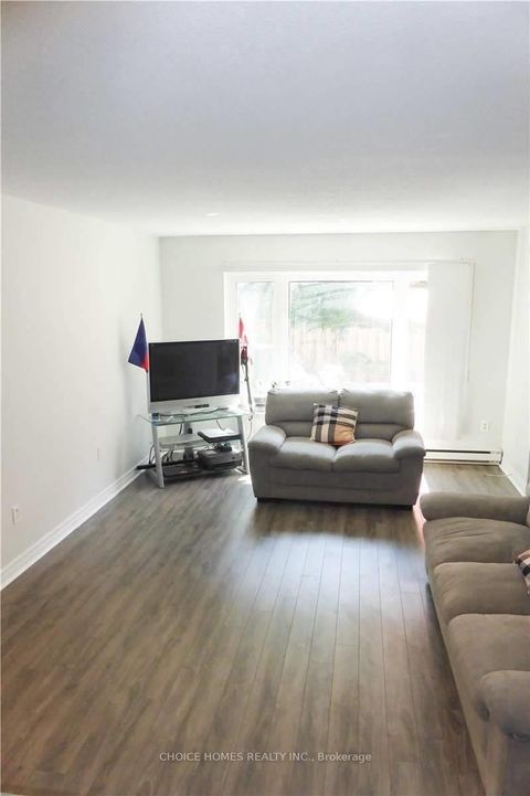 Photo 5 at 23-91 Muir Drive, Scarborough Village, Toronto