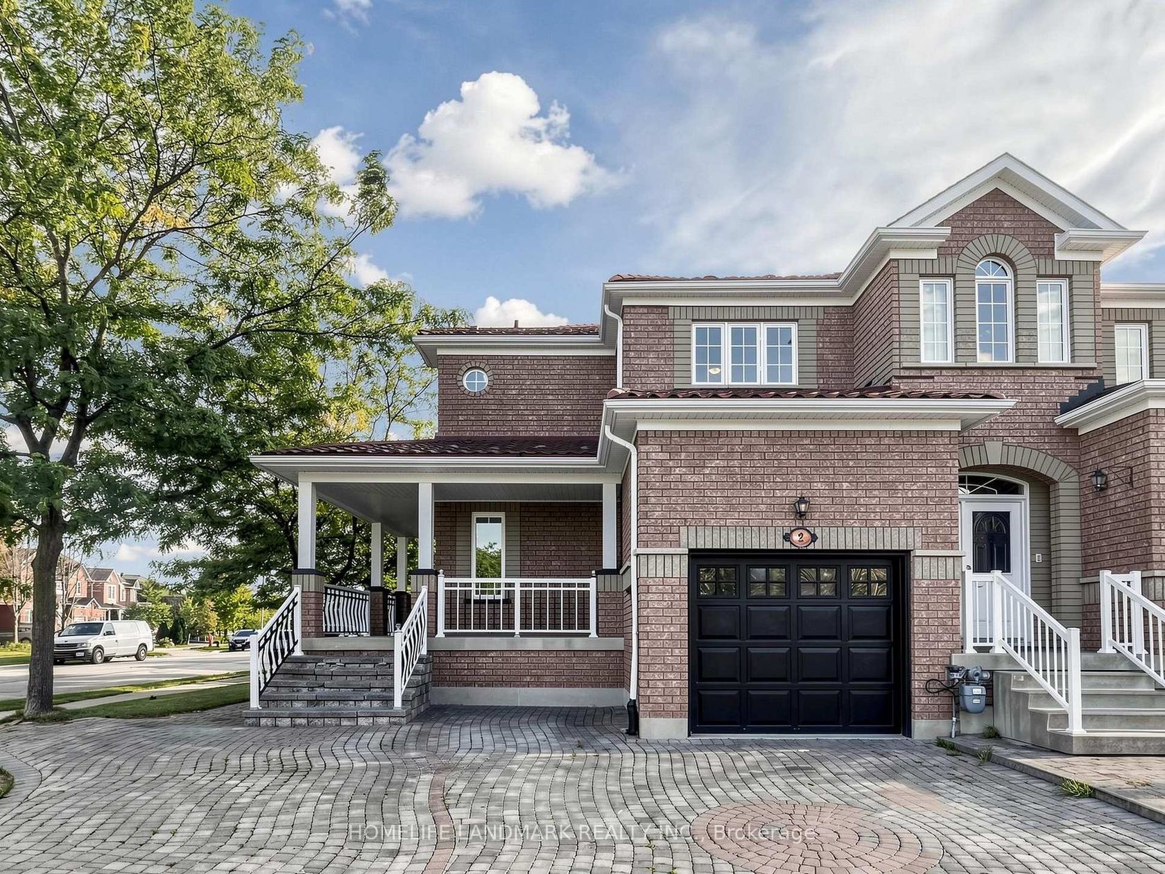2 Casabel Drive, Vellore Village, Vaughan photo number 2