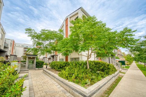 Photo 4 at TH 19 - 70 Orchid Place Drive, Malvern, Toronto